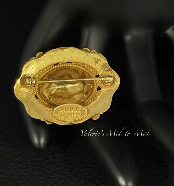 Vintage Miriam Haskell Faux Pearl Brooch: Signed … - image 6