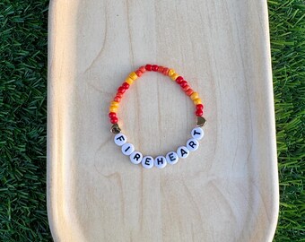 Pulsera de cuentas de corazón de fuego: Booktok TOG Lover, joyería artesanal con cuentas de semillas