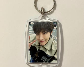 BTS Bangtan Bias J-hope Hobi OT7 Photo Kpop Deco Accessory for Army Acessories Acrylic Keychain Charm Keyring Freebies Concert Merch Tour