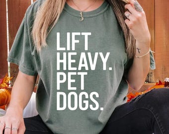 Heben Sie schwere Haustier-Hunde an - Lustiges Hunde-Liebhaber-Fitness-Studio Workout-T-Stück