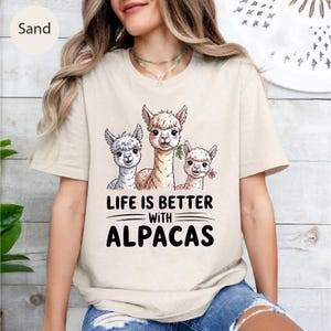 Life Is Better With Alpacas Shirt – Cute Alpaca T-Shirt for Women, Funny Farm Animal Tee, Animal Lover Gift, Heather Grey Graphic Shirt