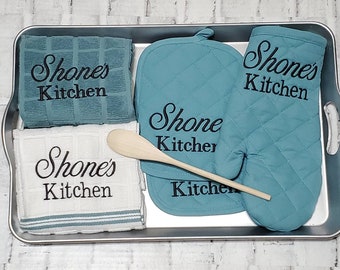 5 Pc Personalized Kitchen Towel, Pot Holder and Oven Mitt Set. House warming, Mother's Day, Cook Gift, Baker Gift