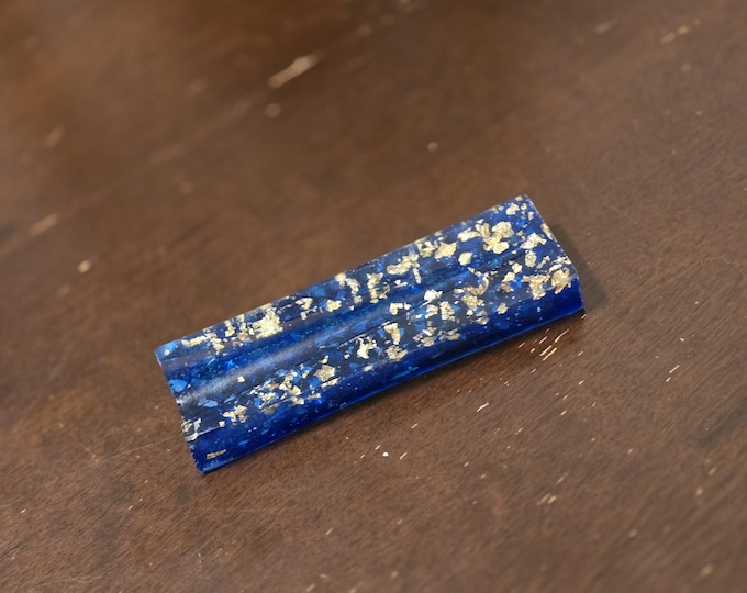 Resin Cone Holder – Navy Blue with Gold Leaf Flakes