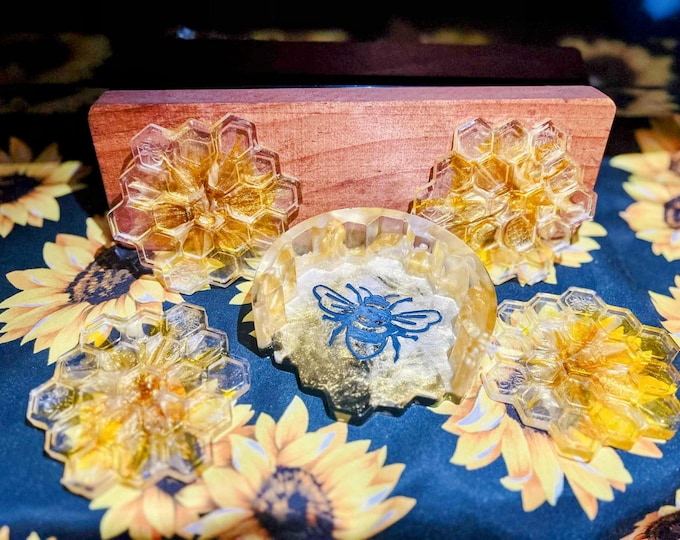 Honeycomb Radiance – Bee Inspired Coaster Set