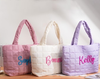 Borsa tote in nylon trapuntato personalizzata / Borsa a tracolla con monogramma personalizzato / Regalo per damigella d'onore / Borsa da spiaggia / Regalo di addio al nubilato per lei