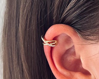 Earcuff – Twisted & Zirconia-studded – 925 Sterling Silver 18K Gold Plated – Gold – Earring without stud – Ear clip, Earrings – Christmas