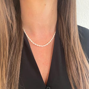 Vergoldete Süßwasserperlen Halskette – 18K Gold Edelstahl – Elegant – Zeitloser Perlenschmuck – Geschenk für Frauen - Weihnachten
