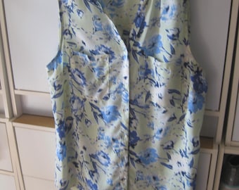 100% Polyester Sleeveless Size Medium Blouse By Ophelia Roe