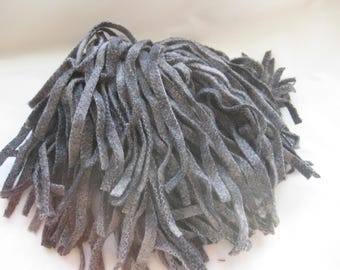 100 Strips Of 1/4 Inch Wool For Rug Hooking Projects