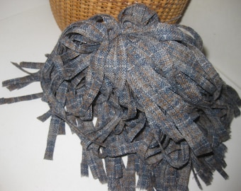 100 Cut Wool Rug Hooking Strips In Plaid Colors