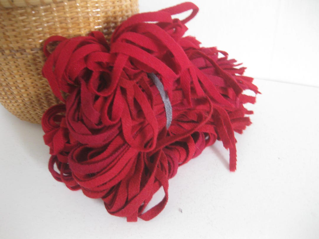 Hand Cut 100 Strips of A Mix Red Rug Hooking Wool - Etsy