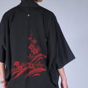 Japan vintage Kimono Haori, mens, women, black Haori, silk Kimono, black Kimono jacket, red Shibori, gift for him, gift for her