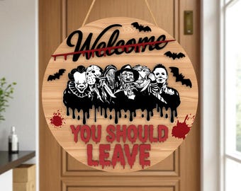 Horreur Halloween plaque de porte SVG, personnages effrayants rond accroche-porte fichier découpé au Laser, panneau de bienvenue effrayant, décoration murale maison hantée