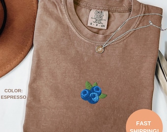 Comfort Colors® Blaubeere gesticktes Hemd, ästhetisches Sommer-T-Shirt, Obst-Hemd, Retro Y2k Beeren-Hemd, Beeren-Liebhaber-Hemd, süßes Lebensmittel-T-Shirt