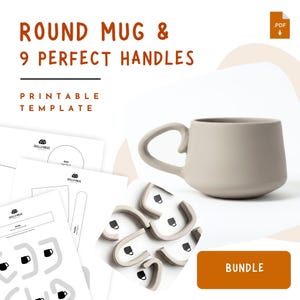 Może przedstawiać: Beżowy, okrągły kubek z zakrzywionym uchwytem, ​​wraz z dziewięcioma pasującymi uchwytami i szablonami do druku. U góry widnieje napis "ROUND MUG & 9 PERFECT HANDLES", a pod nim "PRINTABLE TEMPLATE".