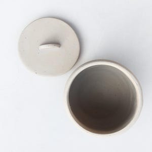 Ceramic storage jar with fitted lid | handmade from slab pottery template | minimalist clay jar design
