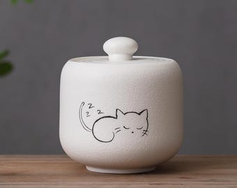 Hand Painted Custom Pet Urn for Cat Personalized Pet Cremation, Pet Urn Cat with Name and Date