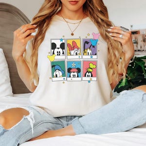 Magisches Königreich Urlaub Shirt, Cartoon Freunde Hobby Tee, Familien Freizeitpark Reise Shirt, animierter Charakter Fan, nostalgisches Animation Geschenk