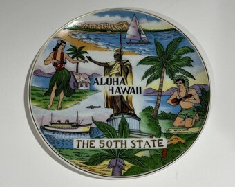 Vintage Hawaii Souvenir Plate - 50th State Collectible, 1970s