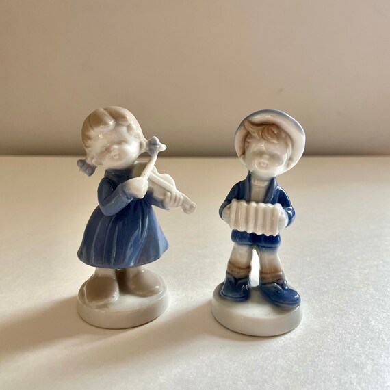 Vintage Set of 2 Ceramic Musician Figurines - Girl With Violin