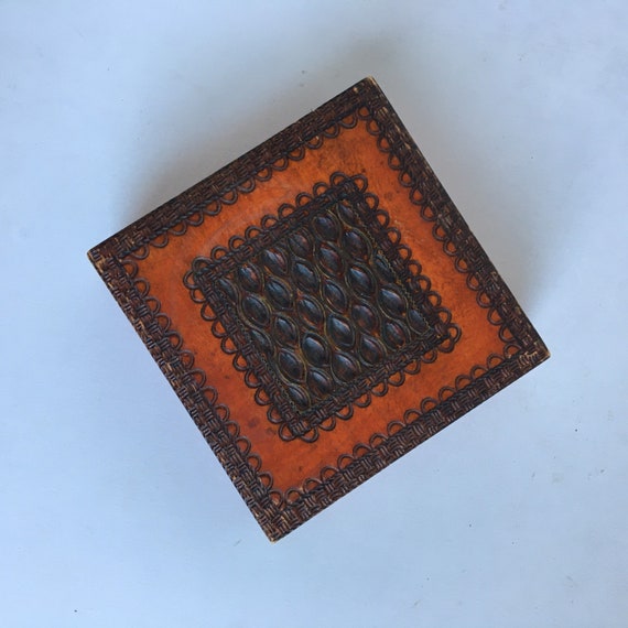 Vintage Carved Wooden Jewelry Box in Orange and B… - image 8