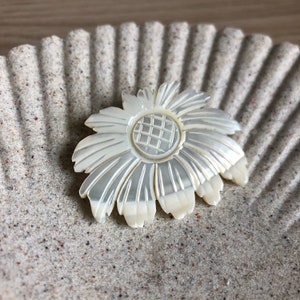 1960s Vintage Opalescent White Shell Flower Pin - Taiwan Brooch - Etsy