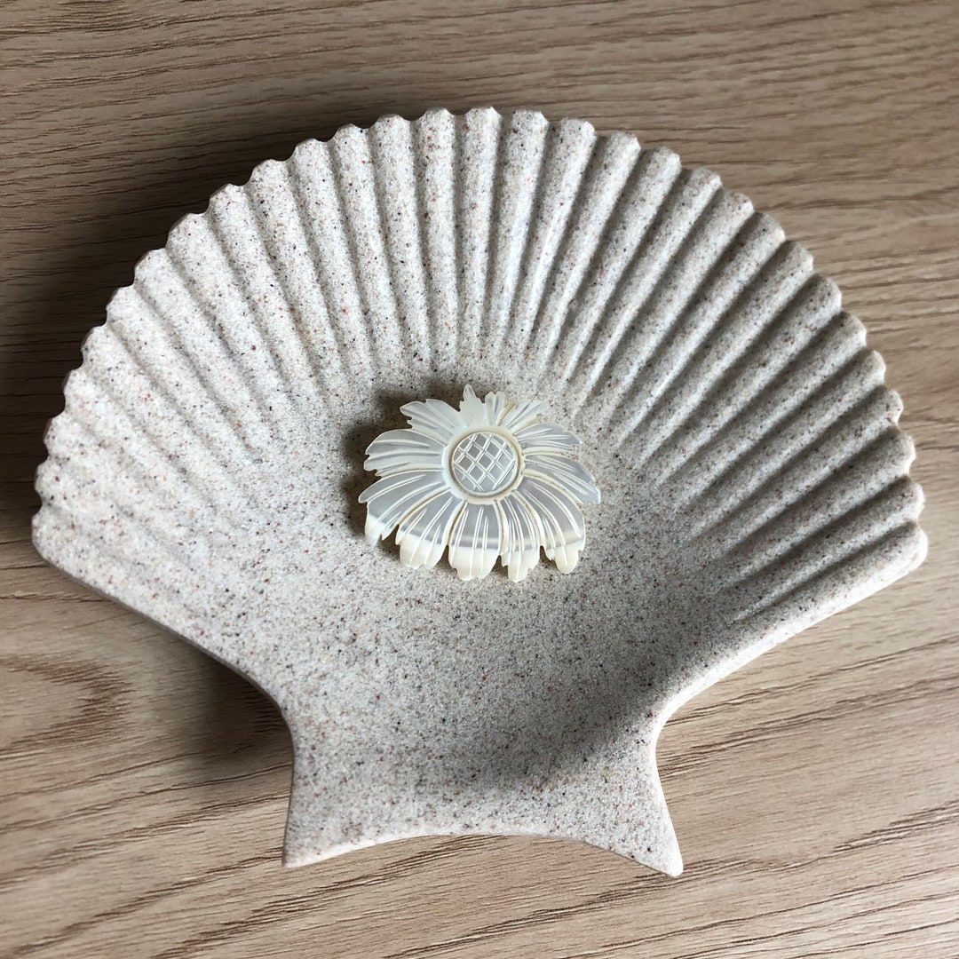 1960s Vintage Opalescent White Shell Flower Pin - Taiwan Brooch - Etsy