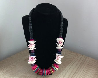 1960s Vintage Shell and Bead Statement Necklace - Multicolor