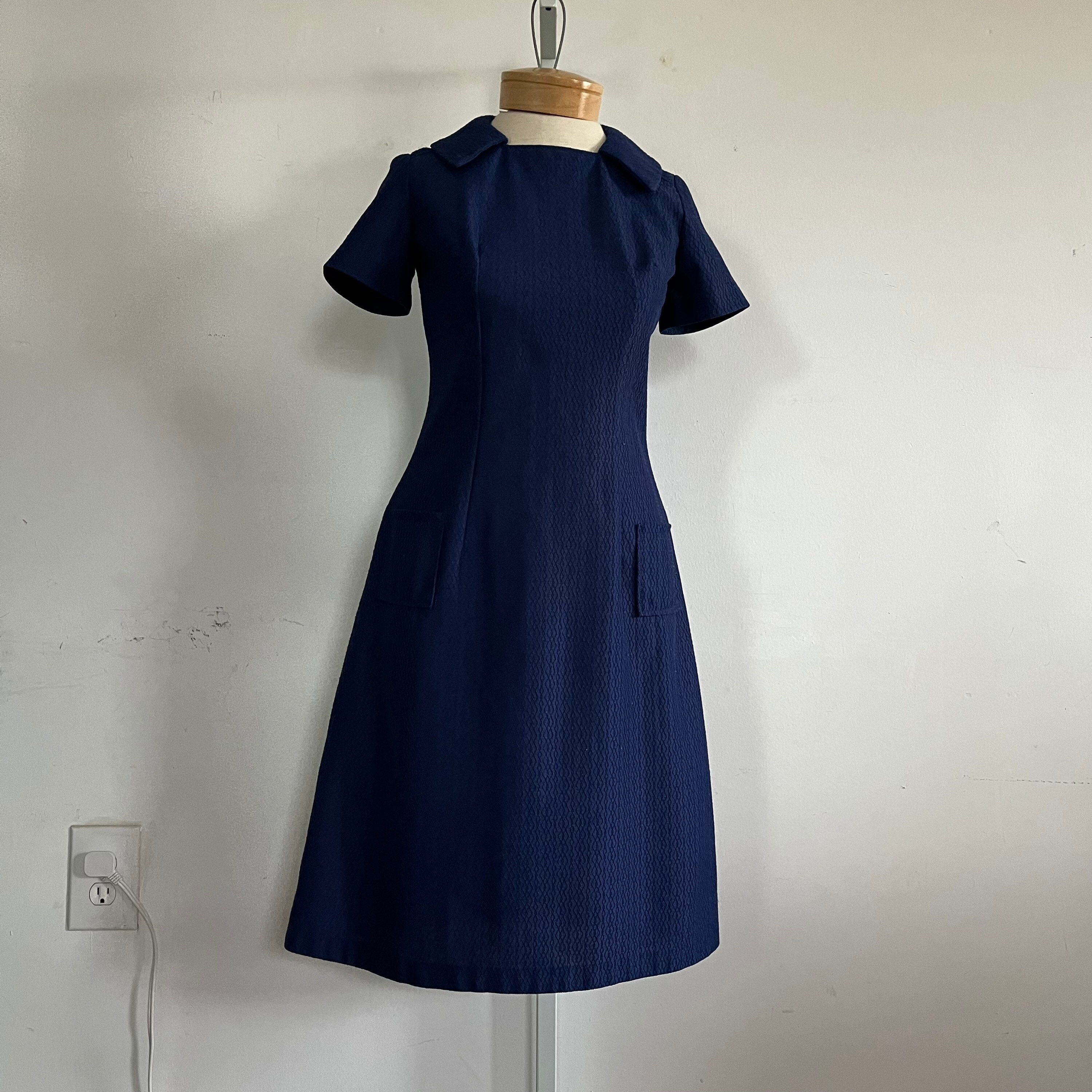Vintage Handmade 1960s Navy Blue Dress - Timeless Elegance Vintage Handmade 1960s Navy Blue Dress - Timeless Elegance