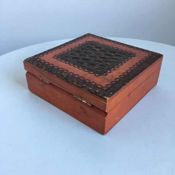 Vintage Carved Wooden Jewelry Box in Orange and B… - image 6