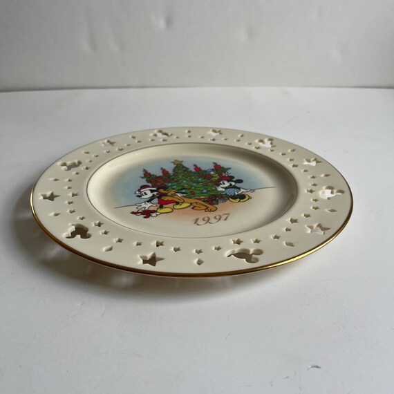 Vintage Lenox Disney Collectible Plate, 1997, Mickey & Co Trimming