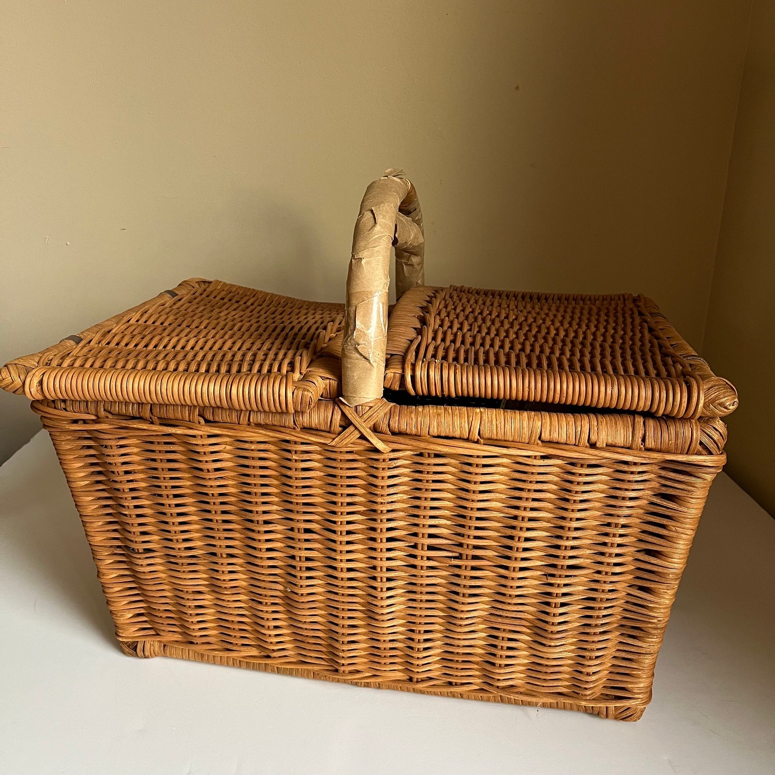 Vintage Brown Wicker Picnic Basket Set - Large, Sturdy, and Unused With ...
