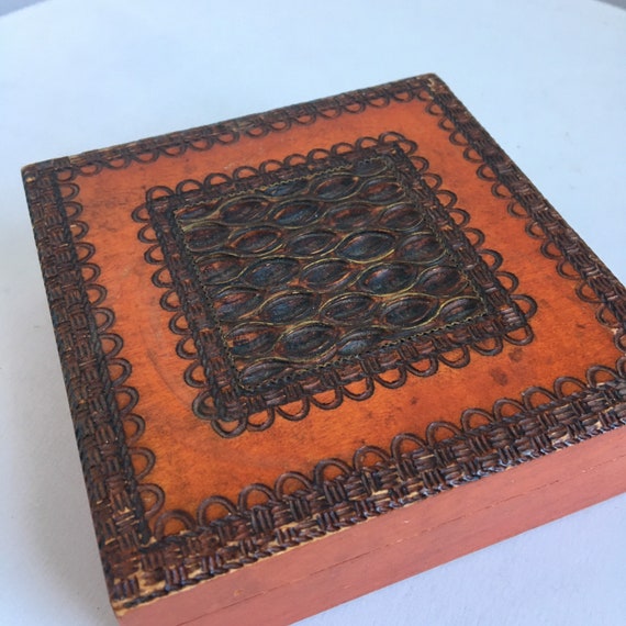 Vintage Carved Wooden Jewelry Box in Orange and B… - image 5