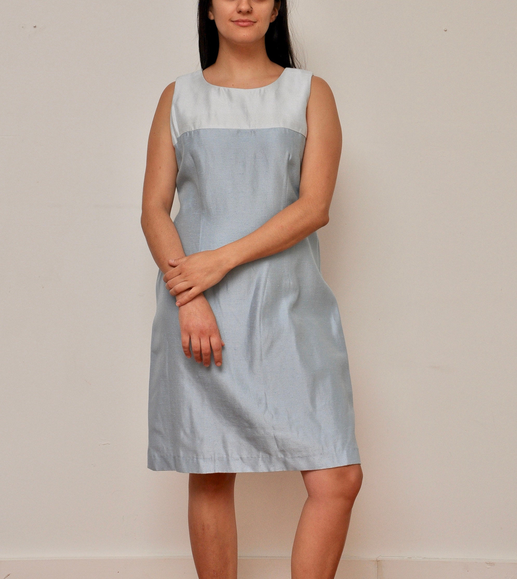 light blue sleeveless dress