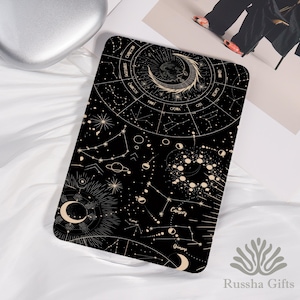 Cosmic Map Zodiac Art Kindle Hülle für Colorsoft 2024，Kindle 8/10-12th， PW 10-12th 6-7″， PW 5/6/7， anpassbar KPW6 Modell mit Handschlaufe