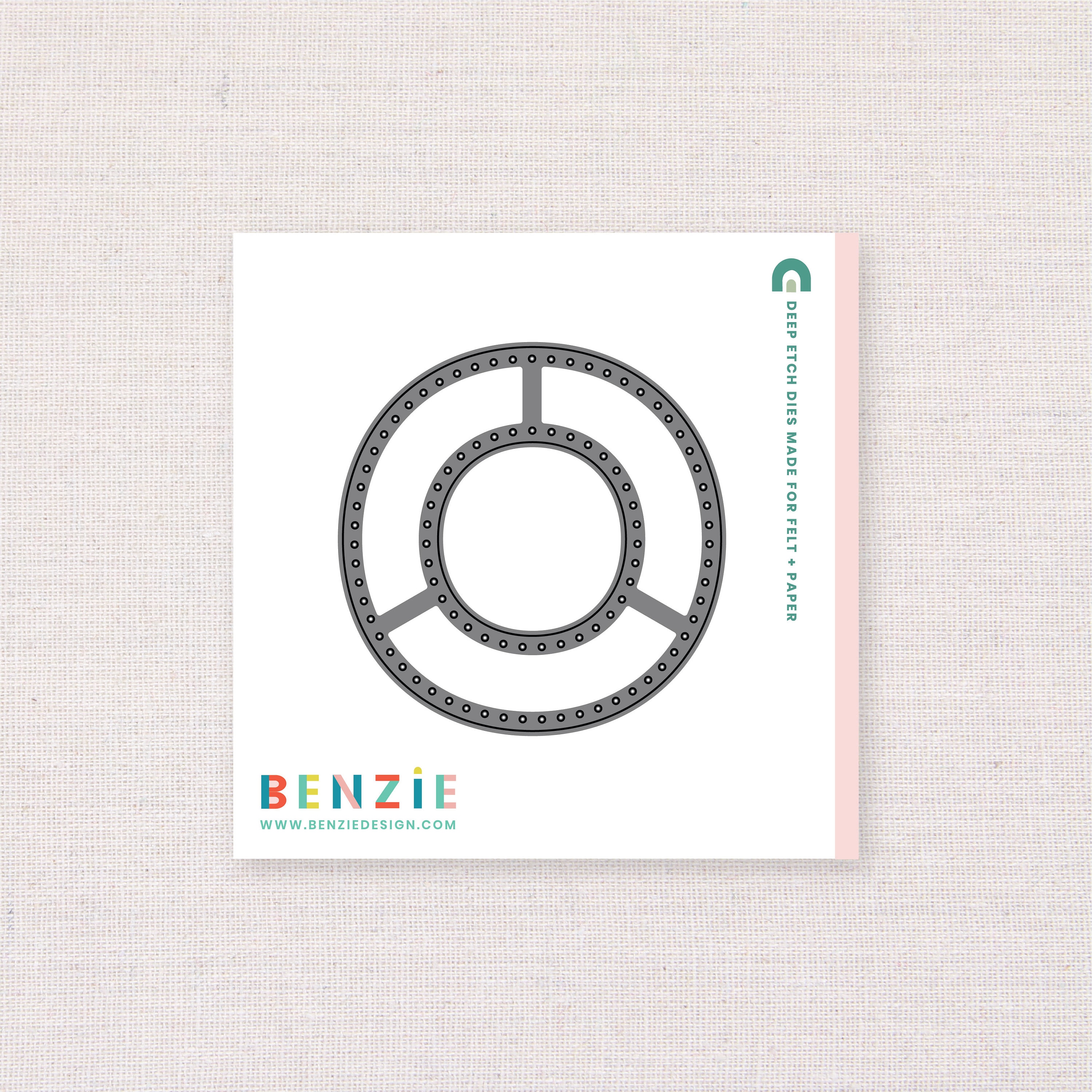 Benzie: A fanfare of felt.: DIY Felt Stickers