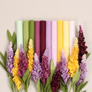 Wollfilz // Lupinenfelder // Wollfilz, Filzblumen, Filzgirlande, Filzkostüme, Filzkinderschmuck, Quietbook, Filzkrone, DIY