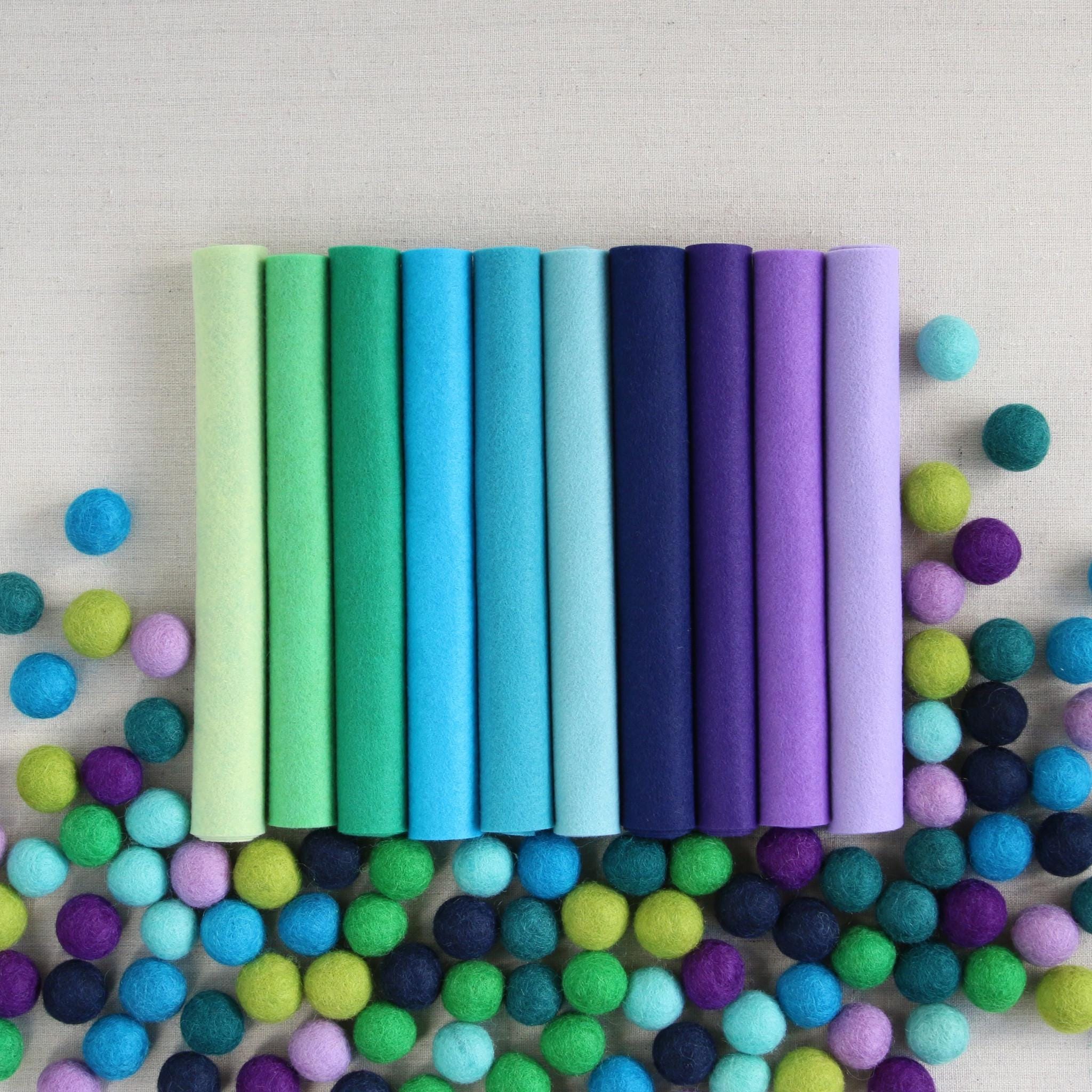 Kelly Wool Blend Felt // Sheets // Yards // Threads // Felt Crafts ...
