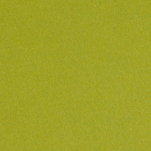 Op de afbeelding: Een close-up van een effen, getextureerde, limoengroene viltstof. De stof heeft een zachte, licht fuzzy uitstraling, met een consistente kleur en textuur over het gehele oppervlak. Het vilt is een levendig, helder groen.