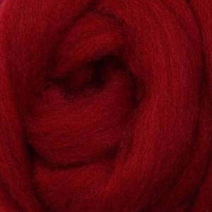 Wool Roving // Crimson Corriedale Roving // Wool Roving Sliver, Needle Felting, Felt Making, Wet Felting, Nuno Felting, Fiber Weaving