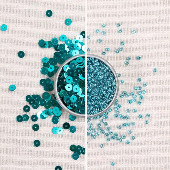 Sequins & Beads // Teal Metallic Sequins, Turquoise Seed Beads, 4mm Flat  Sequins, Sequin Appliqué, Bead Embroidery, Glass Beads Size 11 