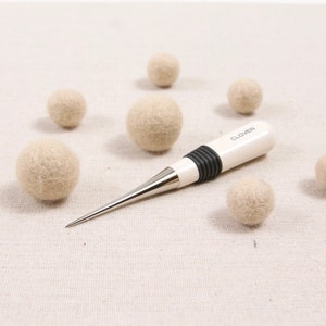 Awl// Felt + Craft Supplies // Stitching Tools, Needle Crafts, Floss Tools, Felt Embroidery, DIY, Benzie Felt