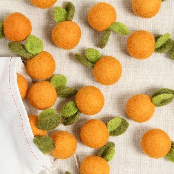 Clementine 6 pack  // Felt Shapes // Wool Felt Pom Poms, DIY Garland, Nursery Decor, Mobile, Photo Props, Felted fruit, Felt Food, Summer