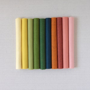 Wollfilz // Herbst Tagundnachtgleiche // Merino Wolle Mischung Filz Blätter, Herbst Filz Handwerk, Nadelspitze und Nähen, handgemachte Geschenke, Filz Stoff, Filz
