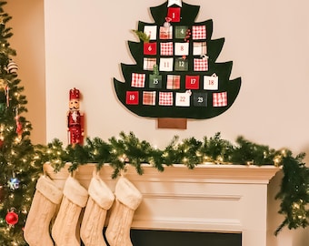 Personalized Christmas Tree Fabric Advent Wall Hanging Calendar, Family Countdown with 24Pockets of Learning,Christmas Countdown Gift