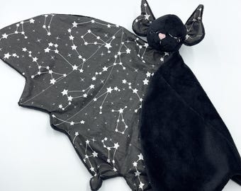 Baby bat security blanket, bat comforter, animal blanket, plush for baby, baby blanket bat, lovey blanket, bat plush, personalized baby toy