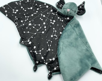 Baby bat security blanket, bat comforter, animal blanket, plush for baby, baby blanket bat, lovey blanket, bat plush, personalized baby toy