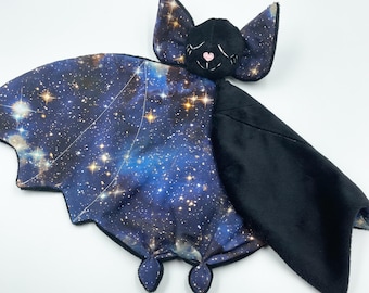 Baby bat security blanket, bat comforter, animal blanket, plush for baby, baby blanket bat, lovey blanket, bat plush, personalized baby toy