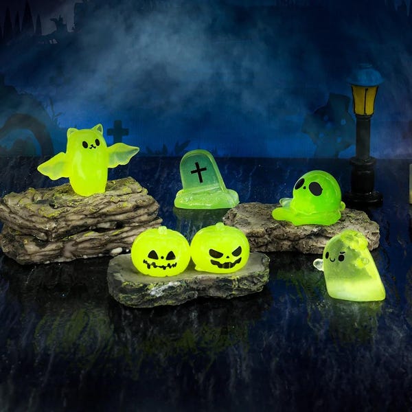 Halloween Glow Mini Figurines Set, Cat, Ghost, Pumpkin, Bat, Skull (12PCS)