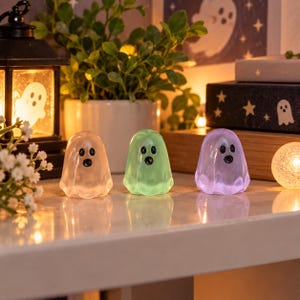 Leuchtende Geisterfiguren – Im Dunkeln leuchtende Mini-Actionfiguren für Halloween und Mikrolandschaftsdekoration